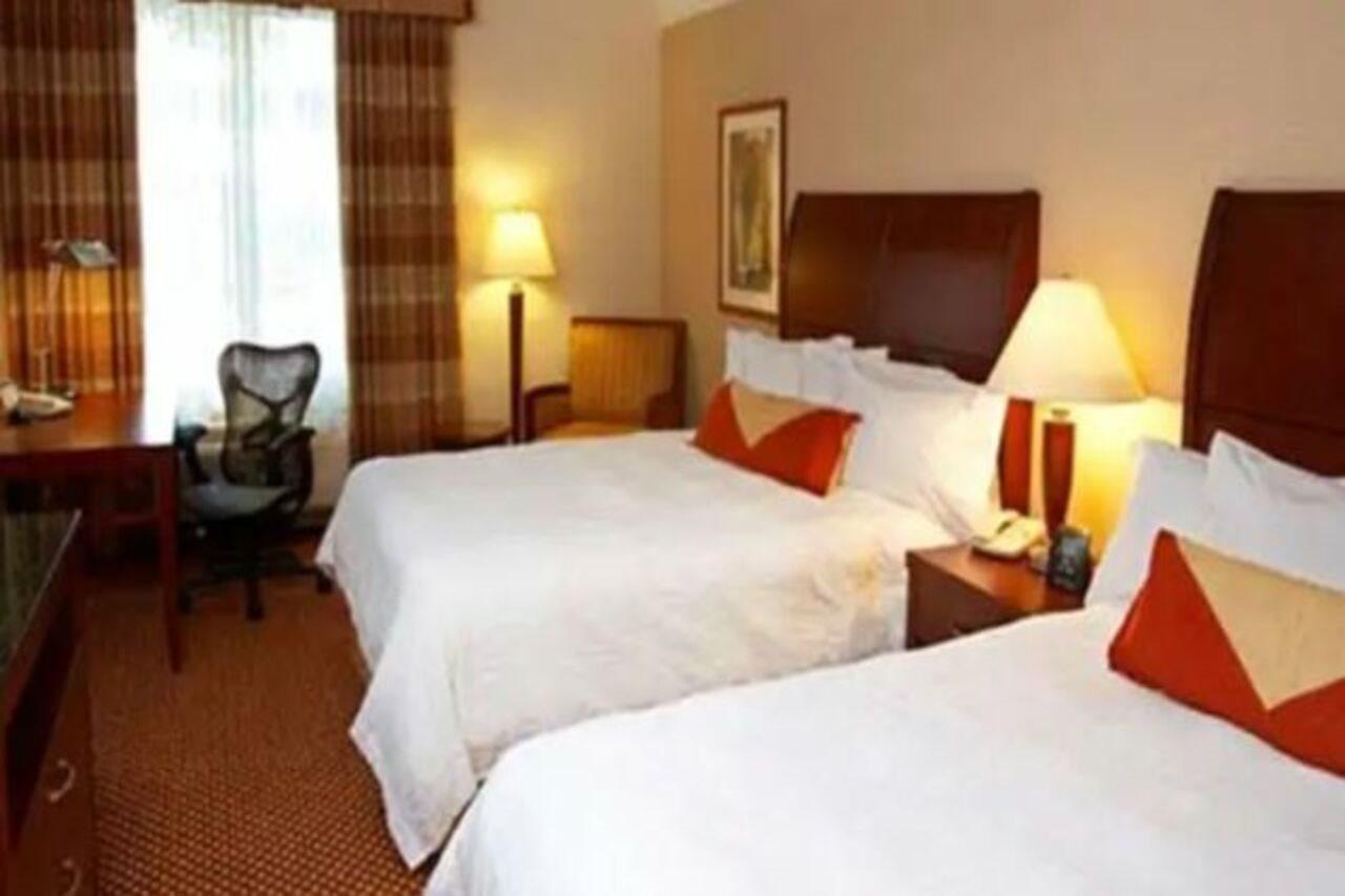 Hilton Garden Inn Cincinnati/Sharonville Exterior foto