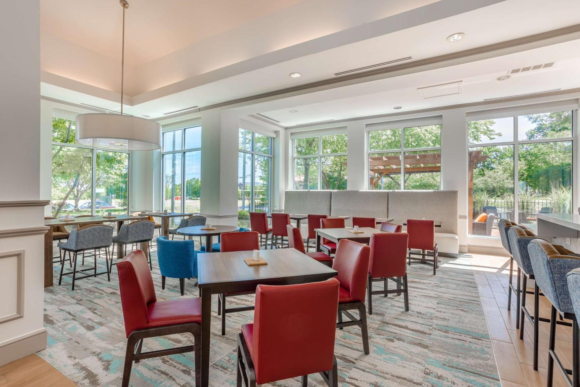 Hilton Garden Inn Cincinnati/Sharonville Exterior foto